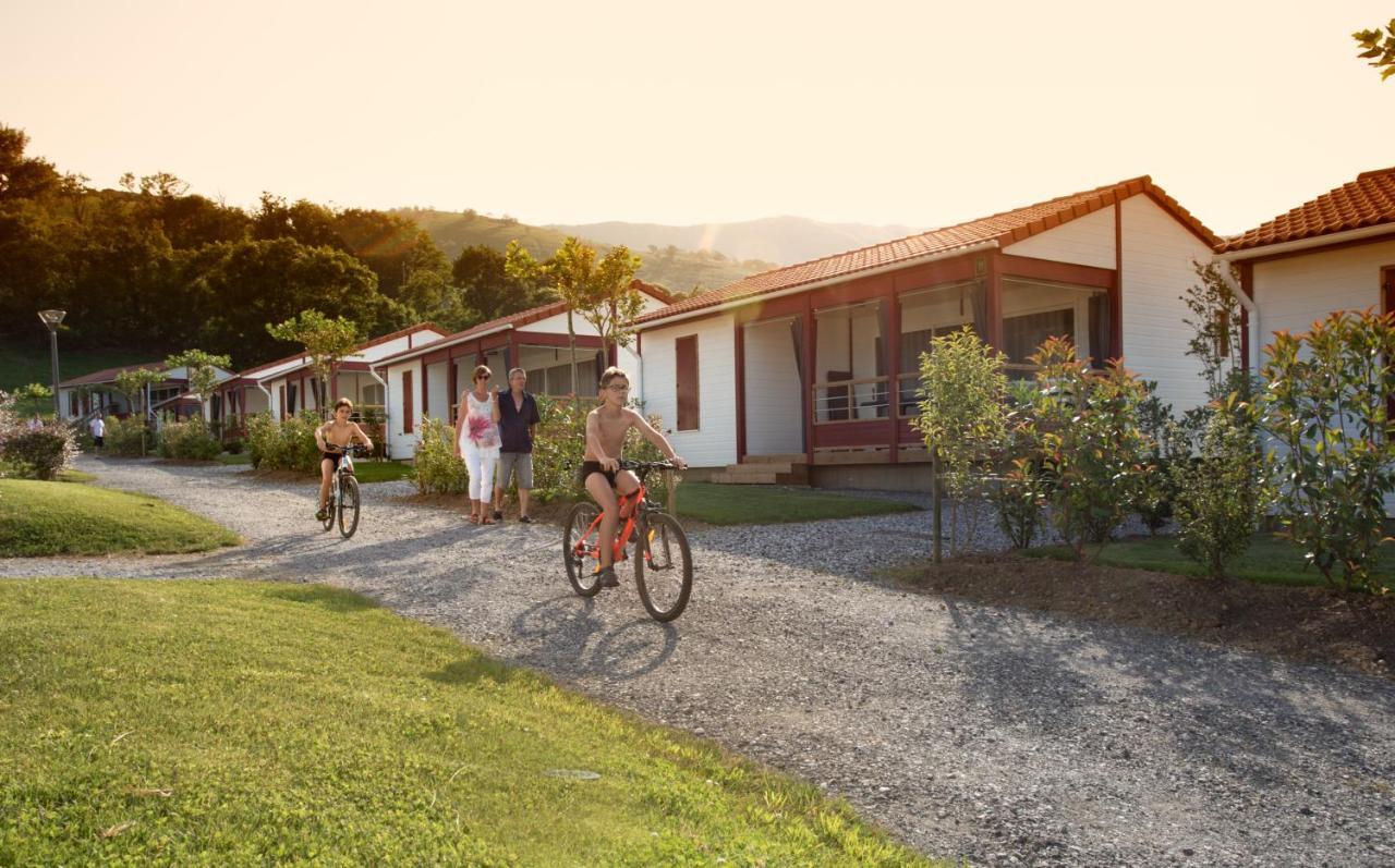 Domaine Chalets Larlapean Saint-Martin-d'Arrossa Bagian luar foto